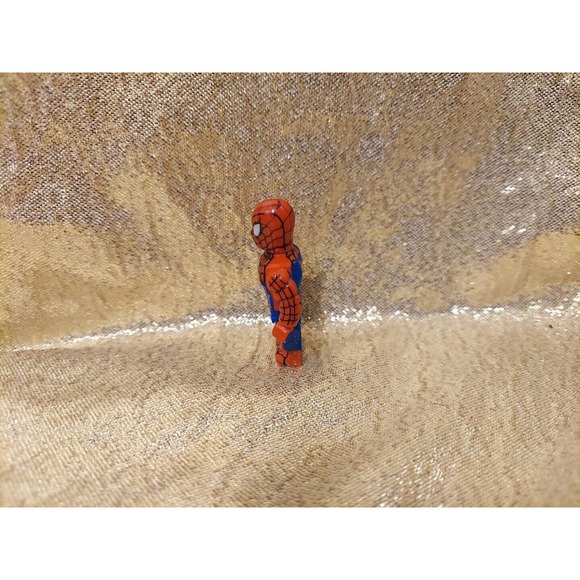 Mega Bloks Marvel Spider-Man Action Figure Building Toy 2" Mini - Picture 2 of 7